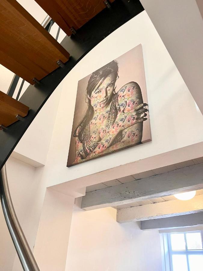 Historisches Kontorhaus, Zentral, 2Zi., Netflix! Villa Емден Екстериор снимка